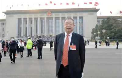 全國人大代表、寶泰隆董事長焦云帶來5份建言，建議對東北企業開啟上市“綠色通道”