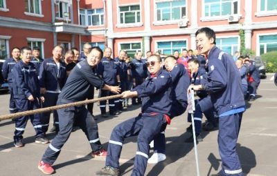 寶泰隆舉辦2023“薪火相傳 再創輝煌”職工拔河比賽